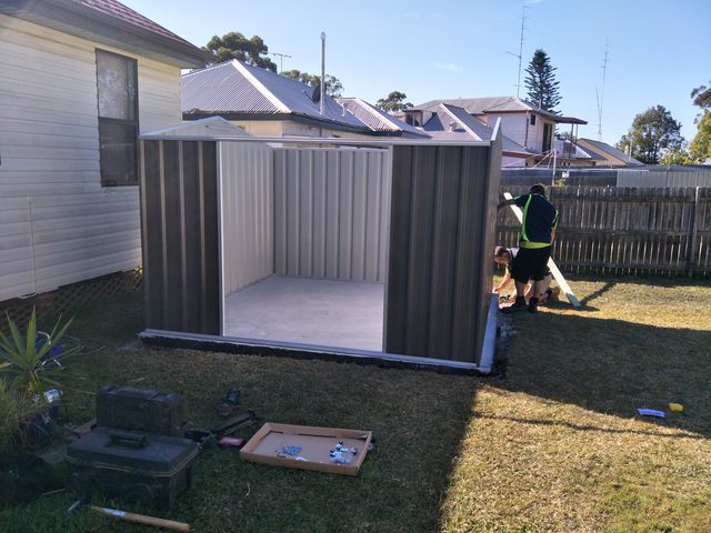 Garden shed being erected at Windale investment property - office admin courses - Advanced Xero Projects Course